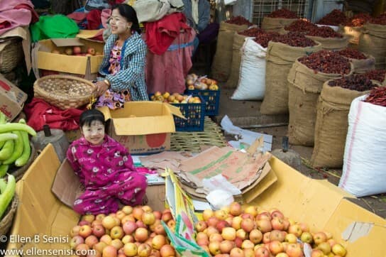 Mandalay, Burma, Myanmar. Zedgyo Market