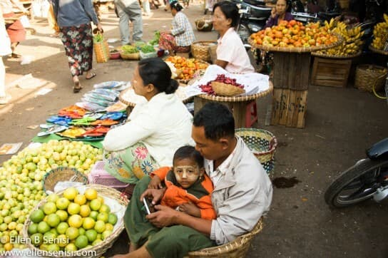 Mandalay, Burma, Myanmar. Zedgyo Market